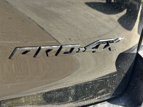 New 2026 Nissan Armada PRO-4X w/ Captain's Chari Seat Package image 6