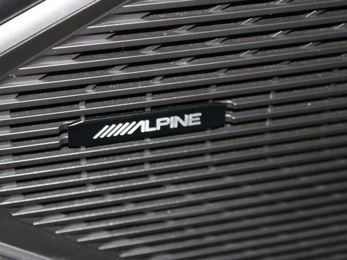 Used 2023 Jeep Wagoneer L Series II image 41