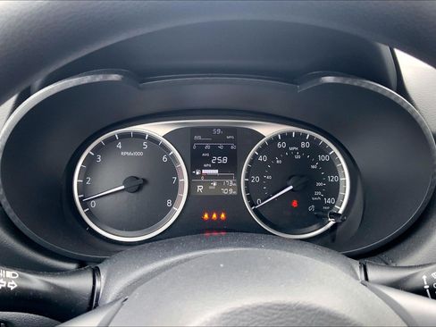 Used 2025 Nissan Versa S w/ Trunk Package FWD image 17