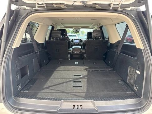 Used 2019 Ford Expedition Max Platinum AWD/4WD image 8