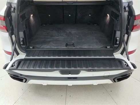 Used 2023 BMW X5 M50i w/ Executive Package image 14