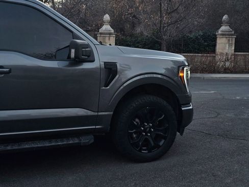 Used 2022 Ford F150 XLT w/ Equipment Group 302A High image 5