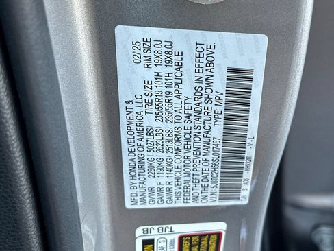 Used 2025 Acura RDX w/ Technology Package AWD/4WD image 25