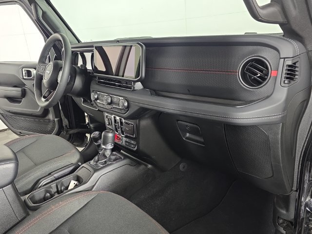 Used 2026 Jeep Gladiator Rubicon w/ Steel Power Dome Hood Package AWD/4WD image 28