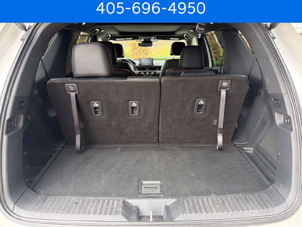Used 2025 Honda Pilot TrailSport image 30