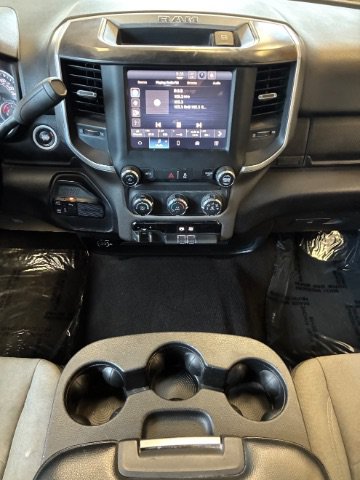 Used 2024 RAM 2500 Big Horn AWD/4WD image 26