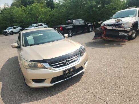 Used 2013 Honda Accord LX image 4