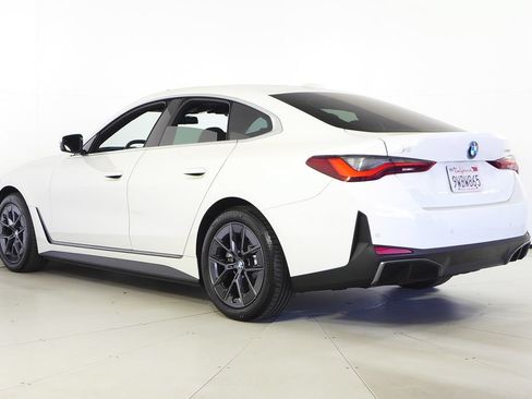 Used 2025 BMW i4 eDrive40 w/ Premium Package RWD image 9