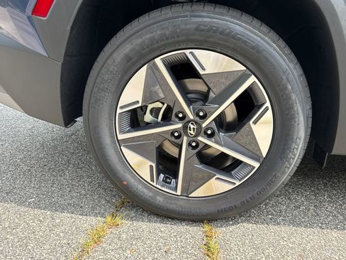 Certified 2025 Hyundai Tucson SEL image 17