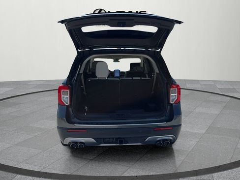 Used 2020 Ford Explorer Platinum w/ Premium Technology Package image 15