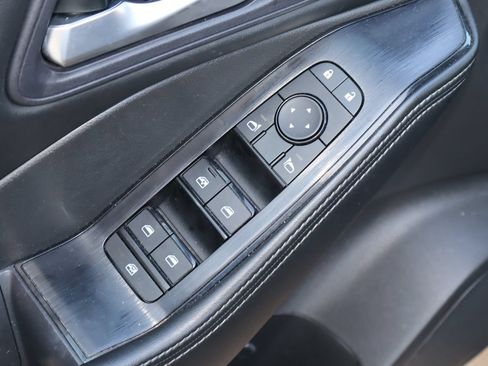 Used 2024 Nissan Rogue SV AWD/4WD image 20