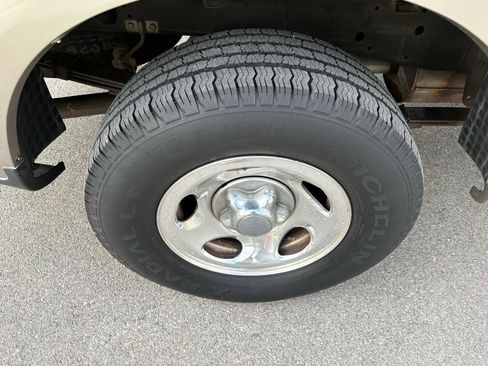 Used 2001 Ford F150 XLT image 56