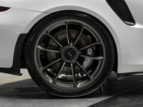 Used 2016 Porsche 911 GT3 RS RWD image 49