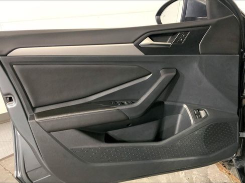 Used 2023 Volkswagen Jetta S image 24