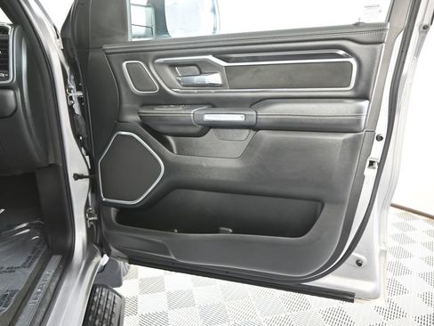 Used 2022 RAM 1500 Laramie AWD/4WD image 13