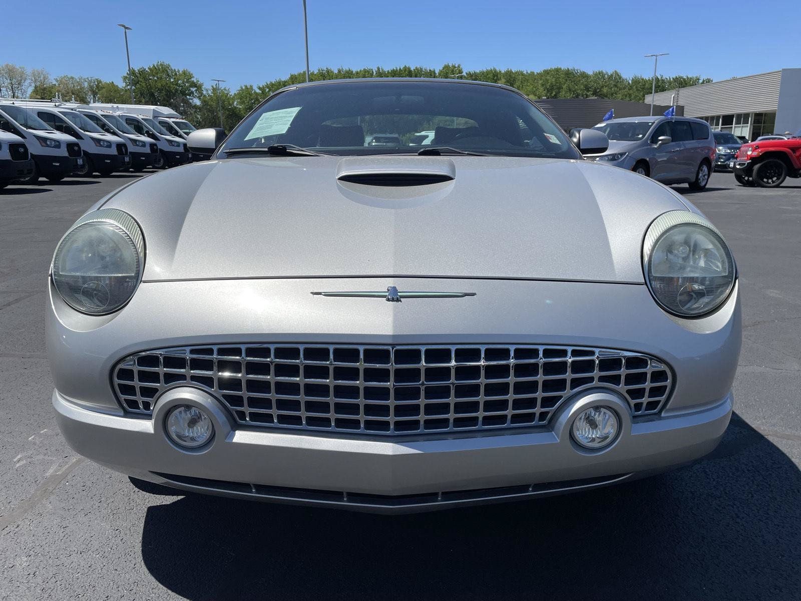 Used 2005 Ford Thunderbird RWD image 8