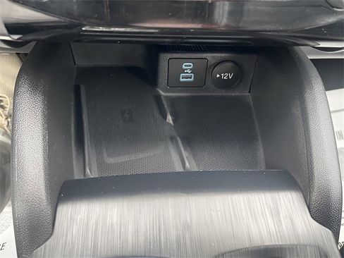 Used 2023 Ford Escape Platinum image 26