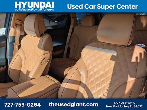 Used 2024 Genesis GV80 3.5T Advanced AWD/4WD image 3