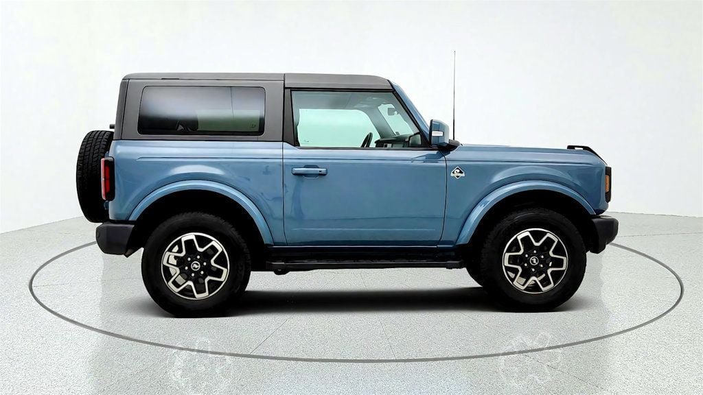 Used 2022 Ford Bronco Outer Banks AWD/4WD image 4