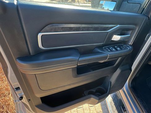 Used 2024 RAM 2500 Big Horn w/ Bed Utility Group image 14