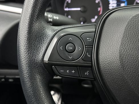Used 2024 Toyota Corolla LE FWD image 16