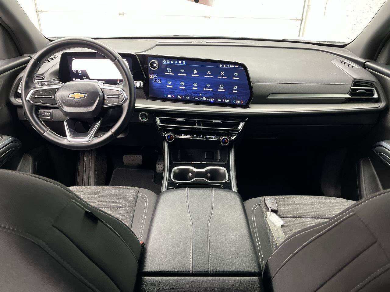 Certified 2025 Chevrolet Traverse LT AWD/4WD image 4