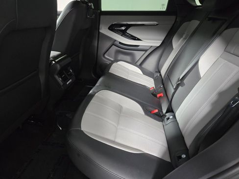 Used 2023 Land Rover Range Rover Evoque R-Dynamic SE AWD/4WD image 5