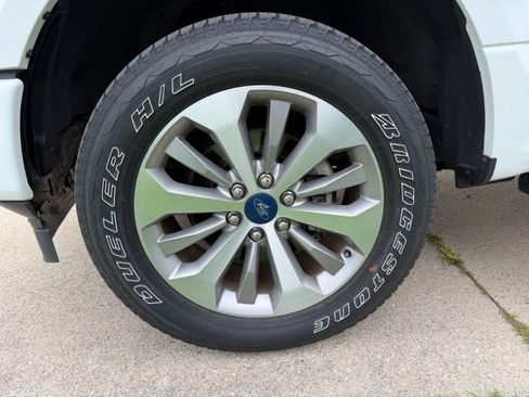 Used 2018 Ford F150 XL w/ Equipment Group 101A Mid AWD/4WD image 13