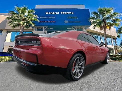 Used 2025 Dodge Charger R/T Scat Pack w/ Track Pack image 5
