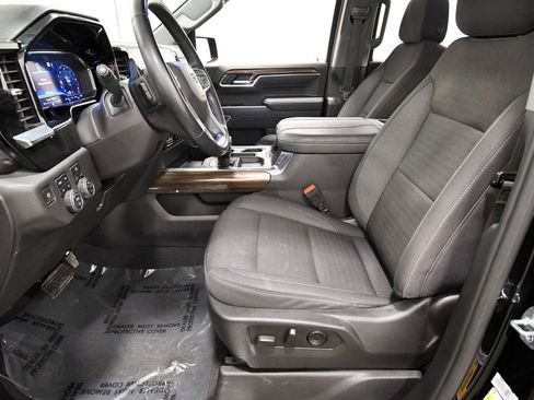 Used 2023 Chevrolet Silverado 1500 LT Trail Boss w/ Protection Package image 14