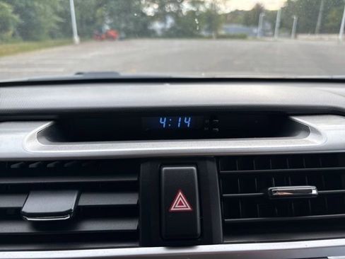 Used 2019 Toyota 4Runner Limited image 30