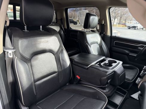 Used 2020 RAM 1500 Laramie w/ Off Road Group image 33