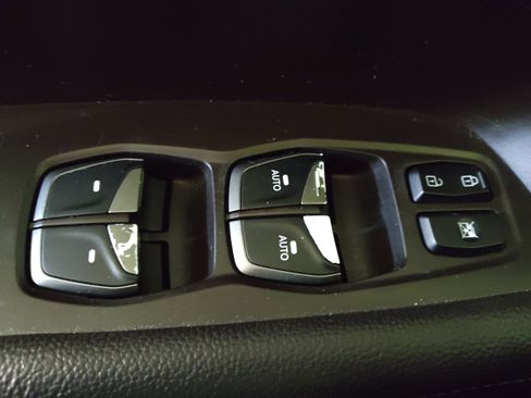 Used 2018 Hyundai Santa Fe Sport w/ 2.4L Tech Package 04 image 27