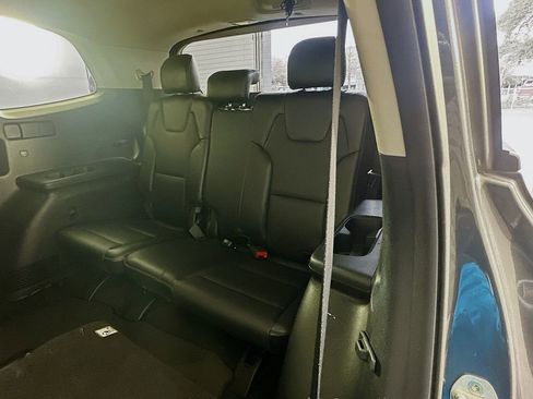 Used 2021 Kia Telluride S image 26