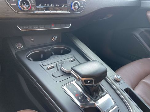 Used 2019 Audi A4 2.0T Premium FWD image 30