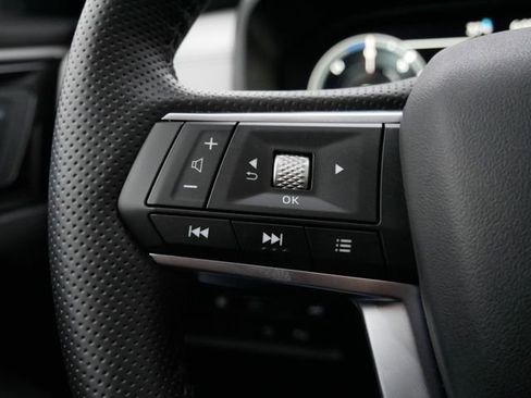 Used 2025 Mitsubishi Outlander SEL image 18