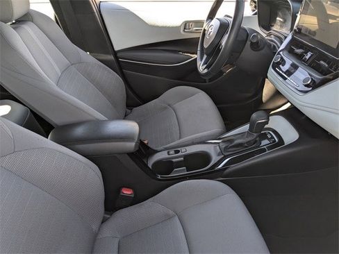 Used 2024 Toyota Corolla SE image 12