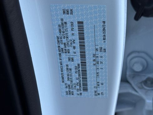 New 2025 Ford F350 XL w/ XL Chrome Package image 24