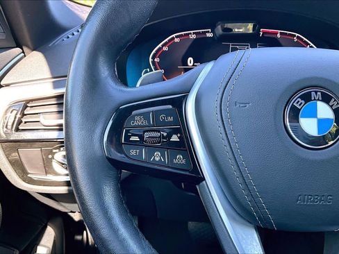 Used 2023 BMW 530i w/ Premium Package RWD image 25