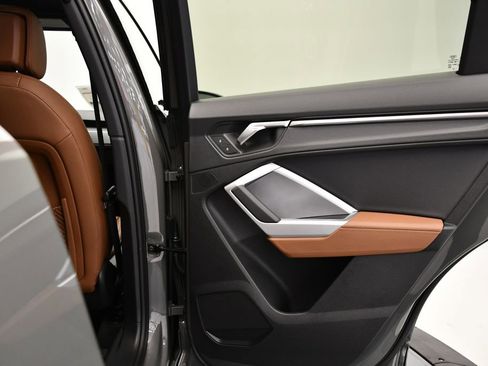 Used 2025 Audi Q3 2.0T Premium w/ Convenience Package image 50