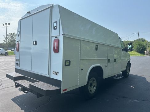 New 2025 Chevrolet Express 3500 w/ Power Convenience Package image 2