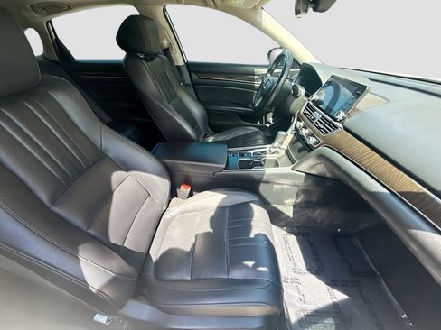 Used 2021 Honda Accord EX-L image 29