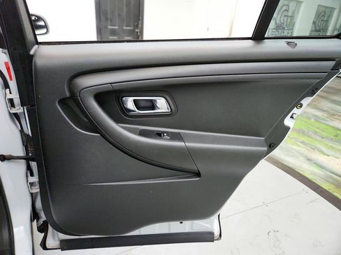Used 2017 Ford Taurus Police Interceptor AWD image 27