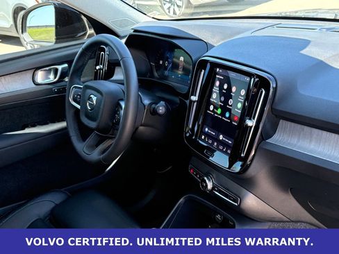 Certified 2023 Volvo XC40 B5 Plus w/ Protection Package Premier image 34