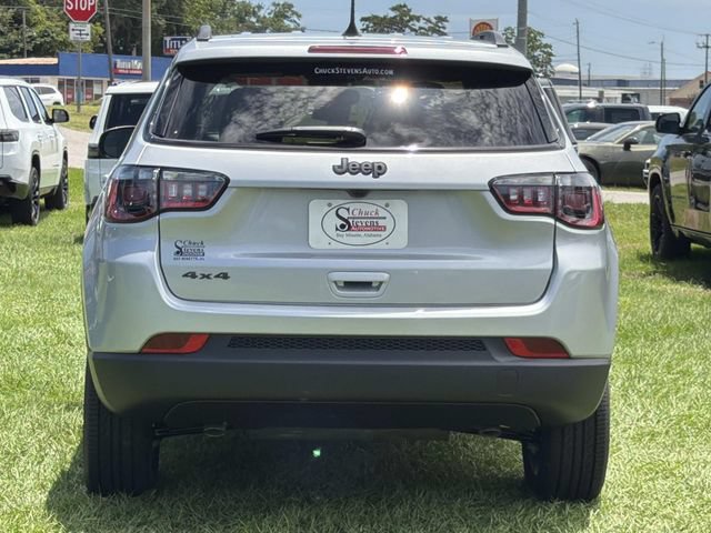 New 2026 Jeep Compass Latitude AWD/4WD image 10