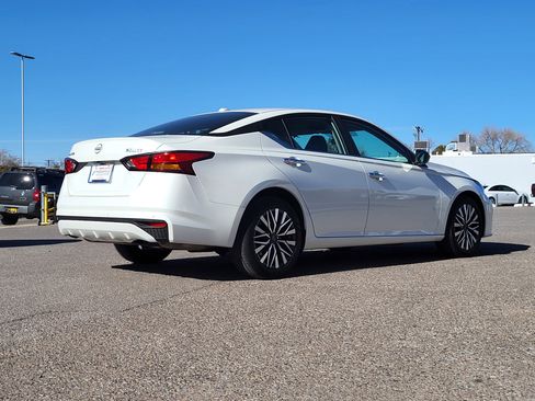 New 2025 Nissan Altima 2.5 SV image 5