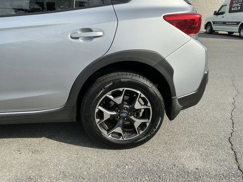 Used 2020 Subaru Crosstrek 2.0i AWD/4WD image 9