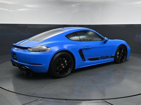 Used 2024 Porsche 718 Cayman GTS RWD image 10
