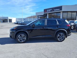 Certified 2025 Nissan Rogue SV video 2