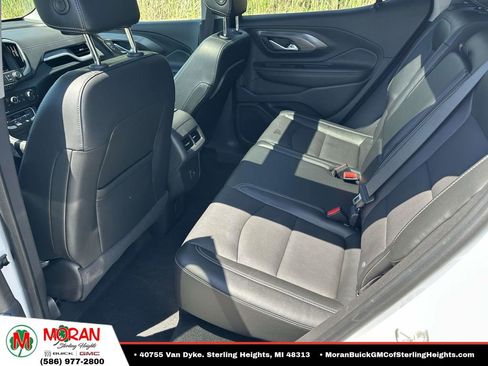Certified 2023 GMC Terrain SLT FWD image 11